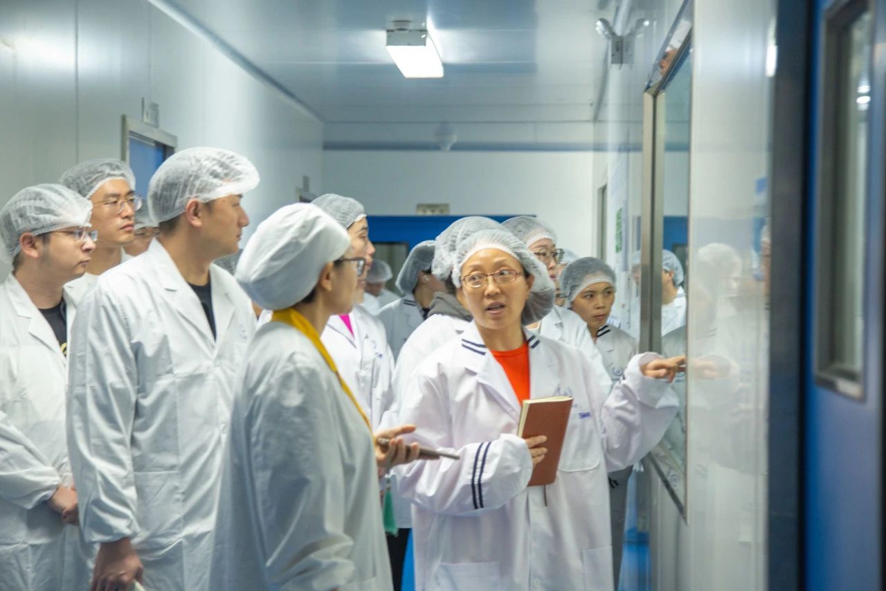 “成都市工作场所职业病危害因素检测与识别能力提升培训”活动在华体会网页版开展！